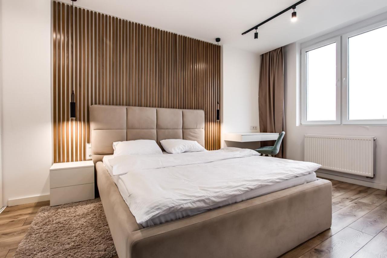 Vip Apartments リヴィウ エクステリア 写真