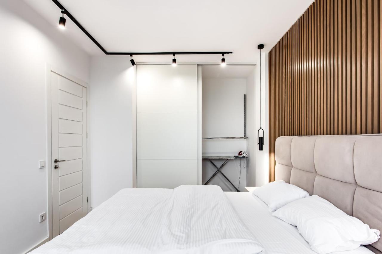 Vip Apartments リヴィウ エクステリア 写真