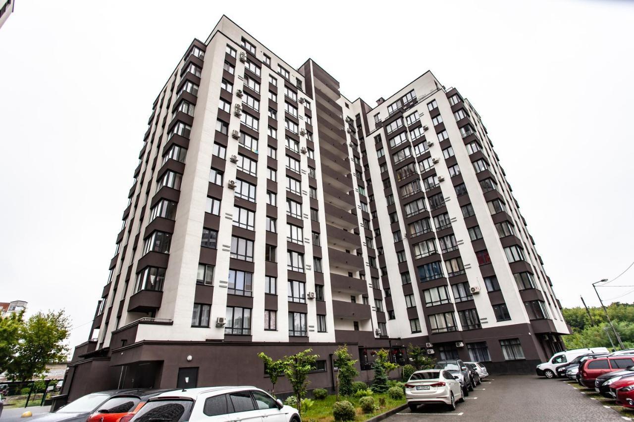 Vip Apartments リヴィウ エクステリア 写真