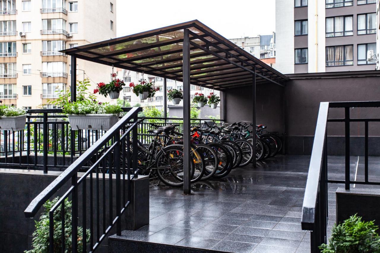Vip Apartments リヴィウ エクステリア 写真